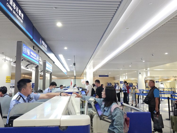 端午期间 江北机场口岸出入境人员预计约2万人次